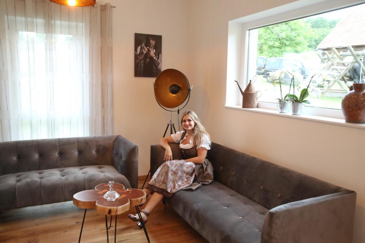 Steirerloft Apartamento Sankt Peter am Ottersbach Exterior foto